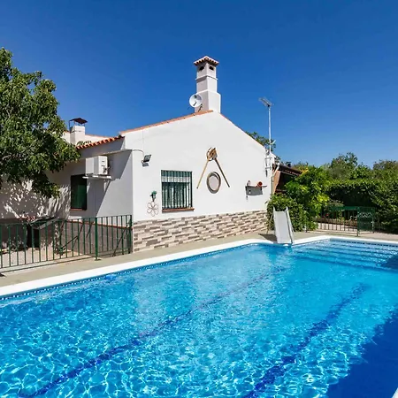 Cortijo Valmaruc Agroturismo *